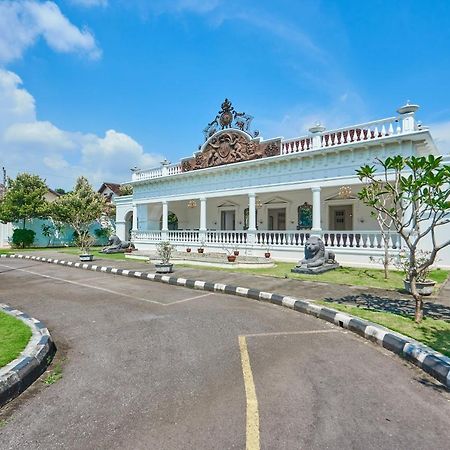 Tirtodipuran Hotel By Natts Hospitality Indonesia Yogyakarta Extérieur photo